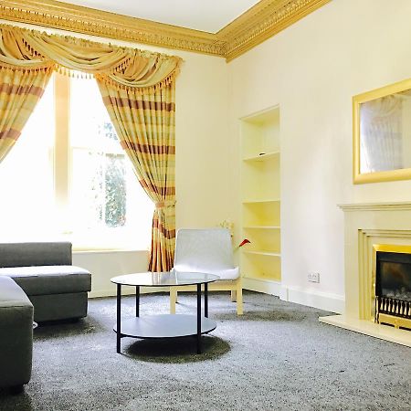 Tito'S Place At Eh11 2Db Edinburgh Eksteriør billede